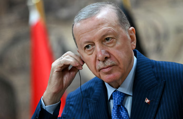 Erdogan salue des “progrès significatifs” dans le dialogue avec le PKK