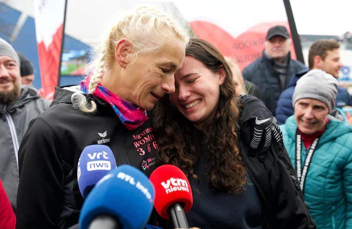 Un marathon par jour pendant un an: l’incroyable record du monde battu par une Belge