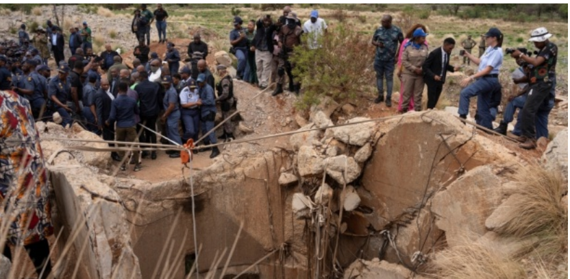 Afrique du Sud : 36 corps de mineurs clandestins extraits d’un puits abandonné