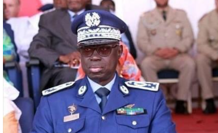 Senegal: Le commissaire de police Bara SANGARÉ atterrit à l’OCRTIS