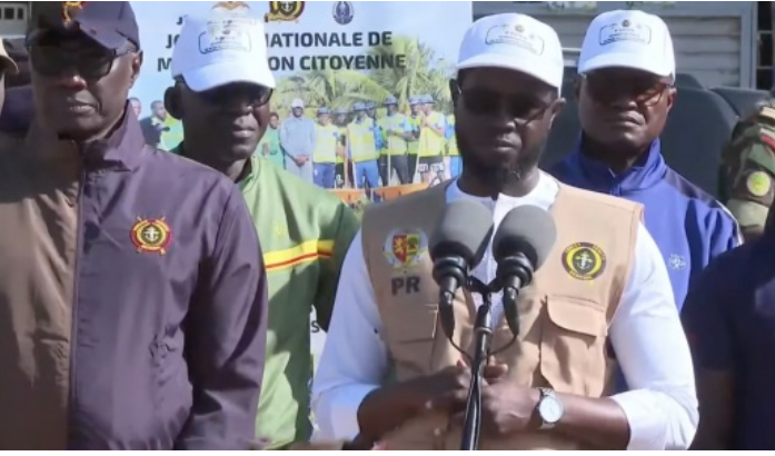 Journée nationale de nettoiement : Bassirou Diomaye Faye lance le premier coup balai de l’année